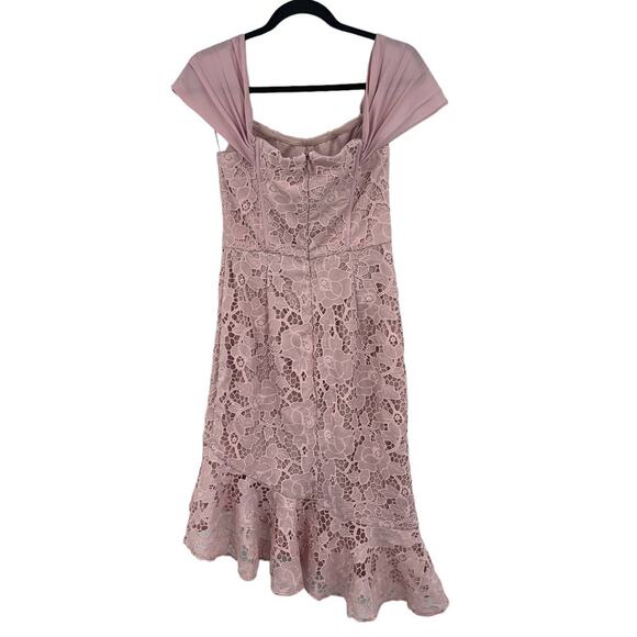 Chi Chi London dress Ramona lace mermaid pink size 4 - Picture 4 of 5